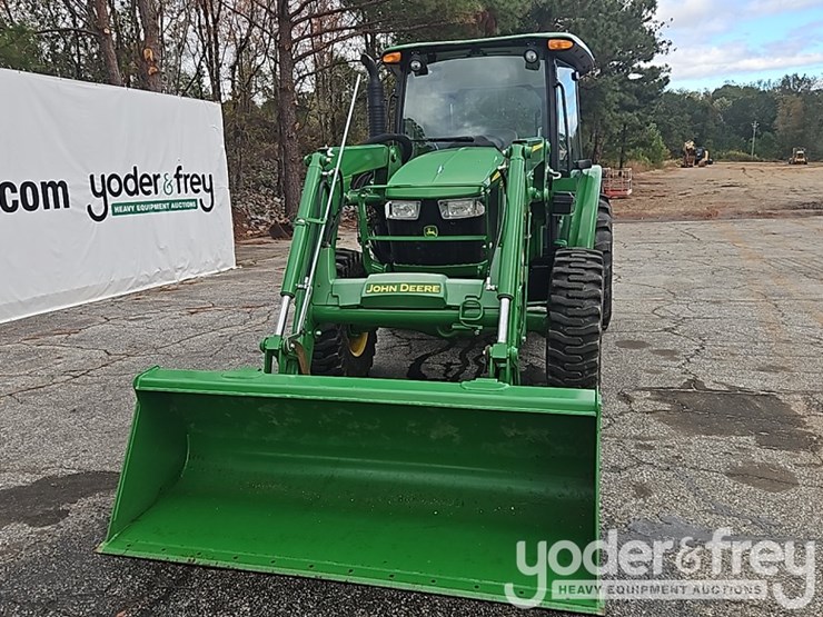 2019-john-deere-5075e-image-8