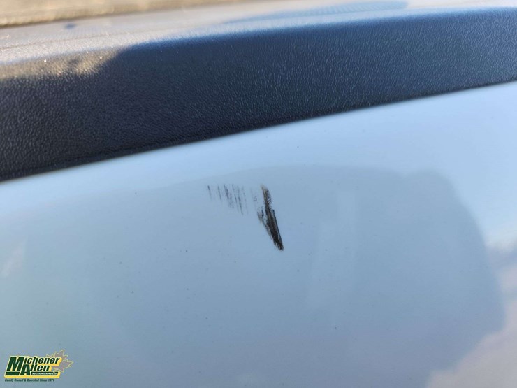 2017-chevrolet-silverado-1500-image-46