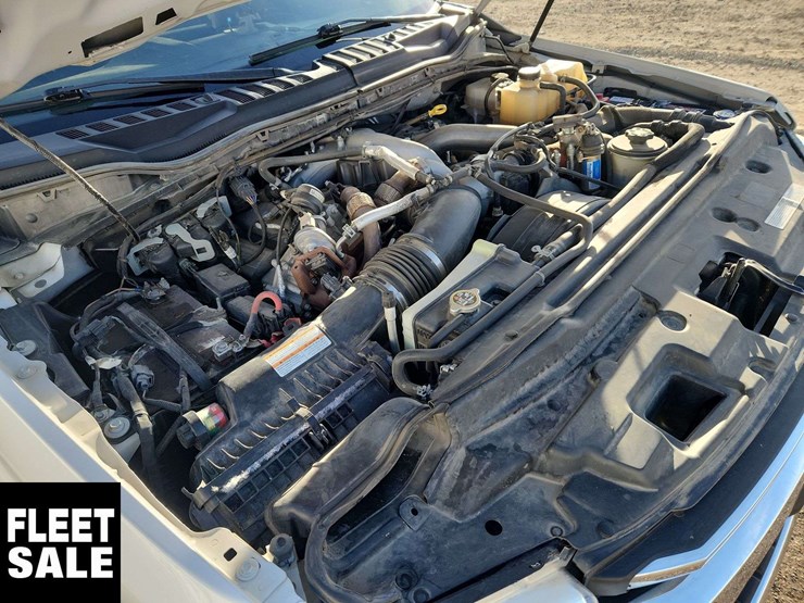 2020-ford-f550-image-25