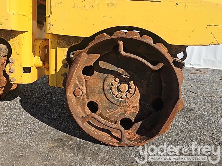 2021-bomag-bmp8500-image-12