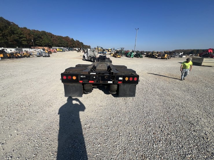 2014-jet-ag-detach-image-4