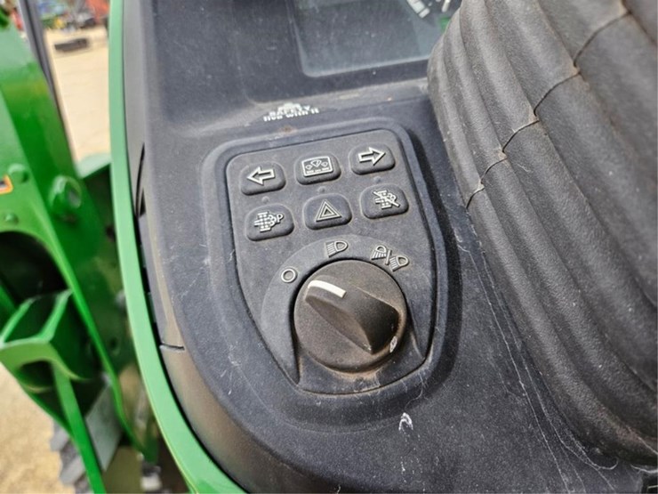 #3087-•-john-deere-4066-4x4-tractor,-h180-loader-image-35