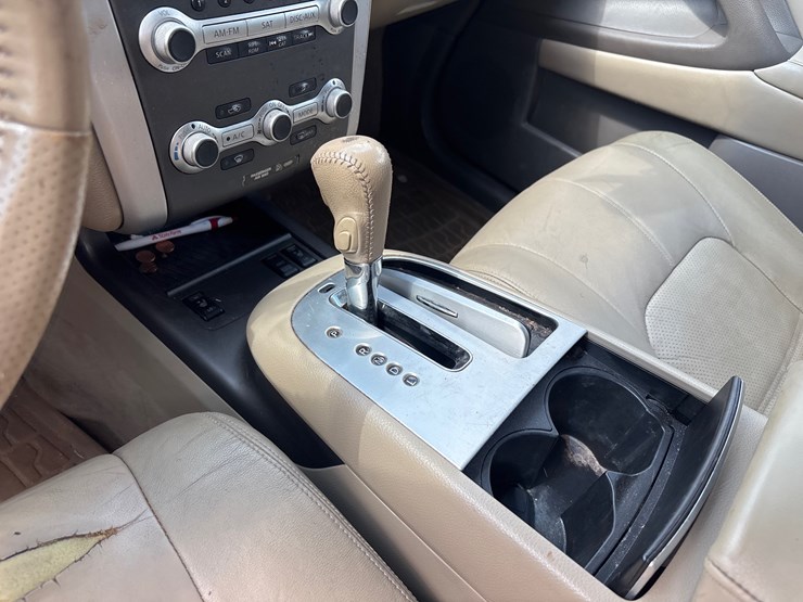 2012-nissan-murano-image-8