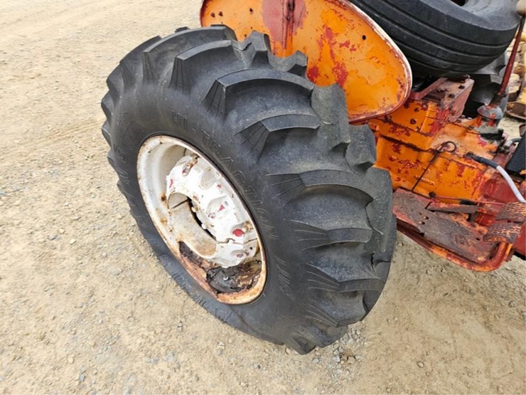 #3097-•-ih-wd4-tractor-image-17