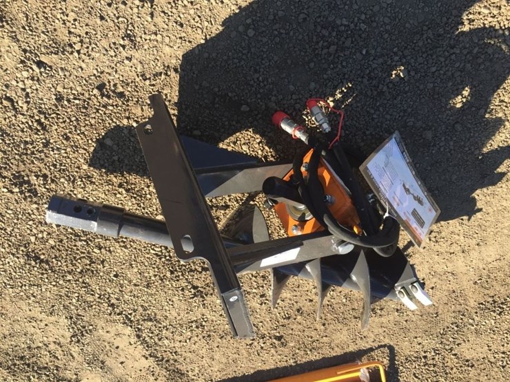 unused-wolverine-mad-12-12d-hydraulic-auger-image-1