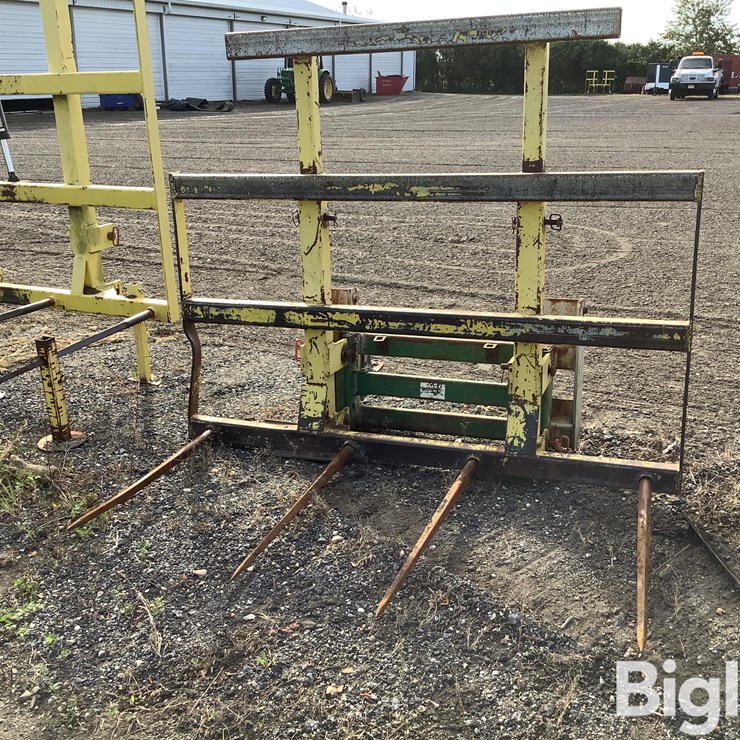 4-Tine Square Bale Fork