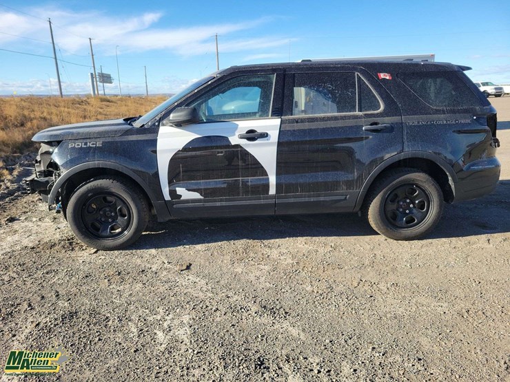 2019-ford-explorer-image-3