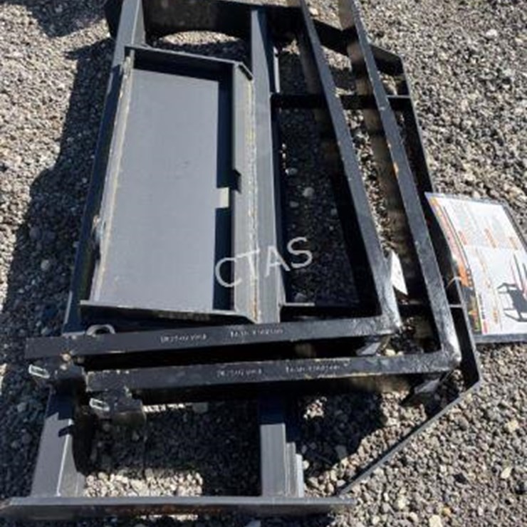 #94 • Mini Skid Steer Pallet Fork Frame