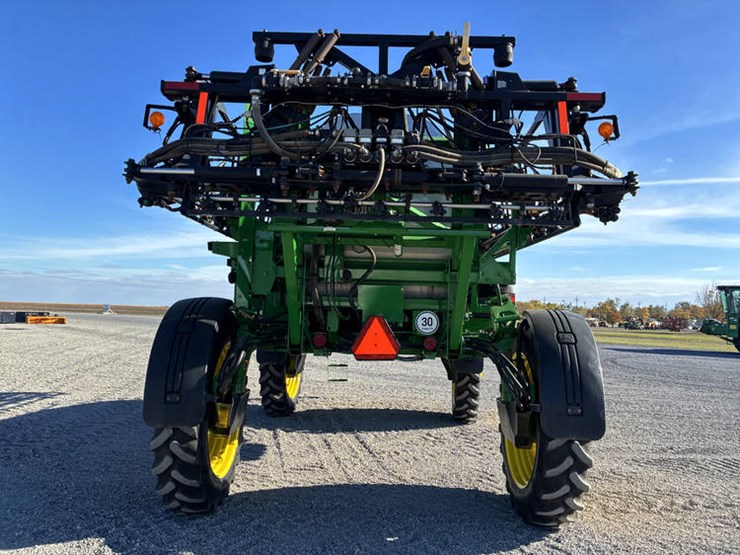 2014-john-deere-4830-image-6