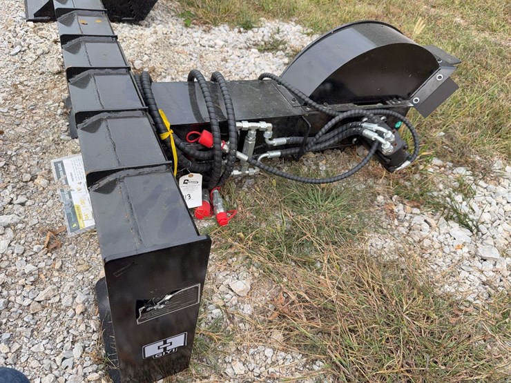 skid-steer-stump-grinder-image-3