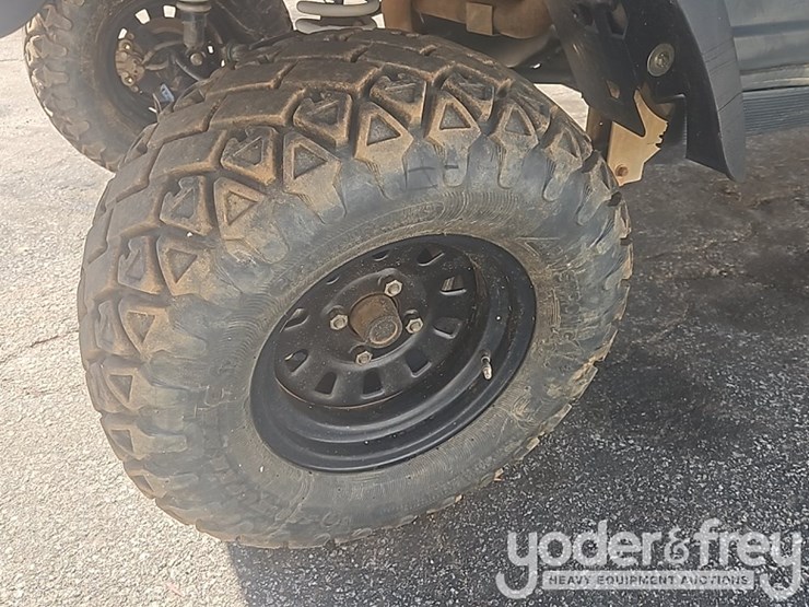 2021-club-car-carryall-1700-image-11