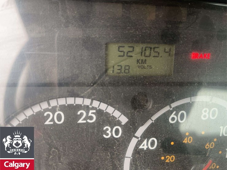 2015-freightliner-114sd-image-23