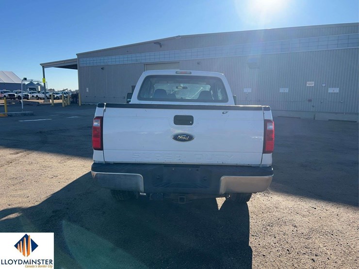 2009-ford-f250-image-14