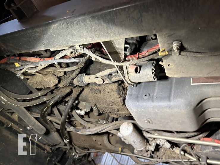 2018-case-ih-wd2504-image-36