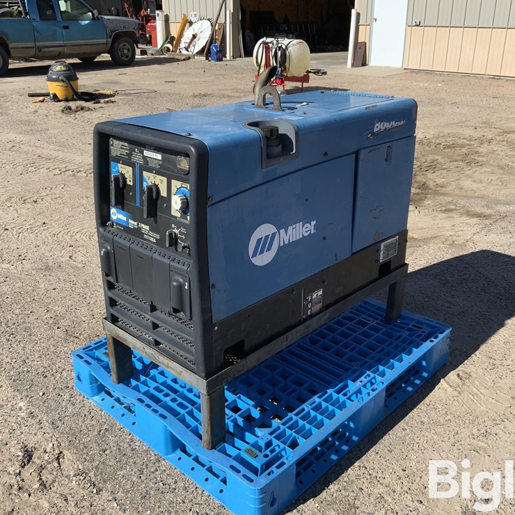 Miller Bobcat 3 Phase Welder/Generator