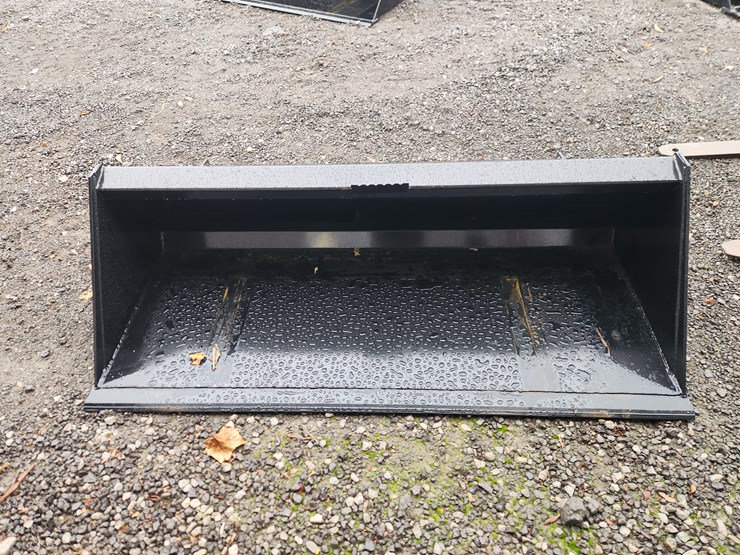 #850-•-swict-72"-ss-mount-bucket-image-2