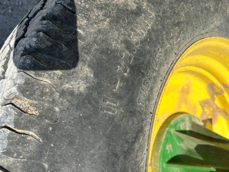 2004-john-deere-1790-image-37