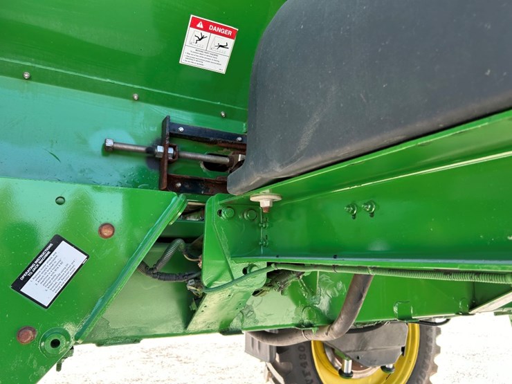 2012-john-deere-4940-image-78