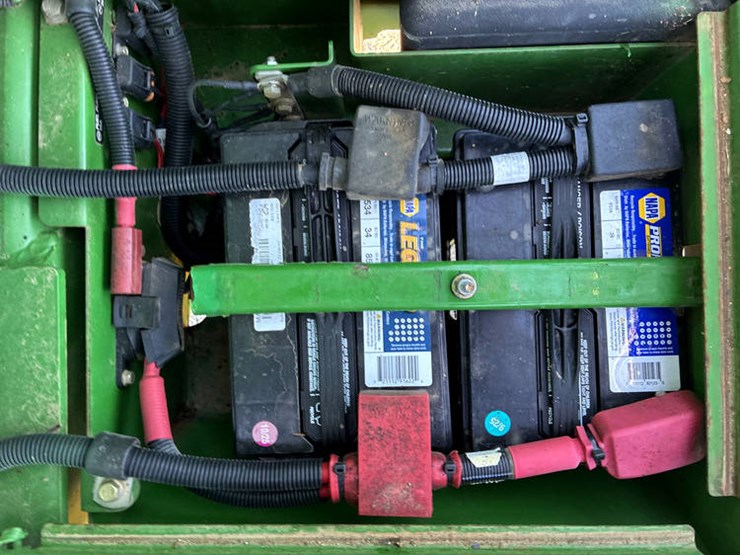 2014-john-deere-4830-image-73