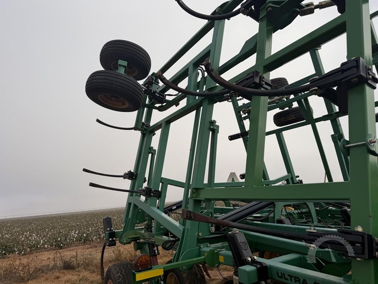 great-plains-6330uc-image-8