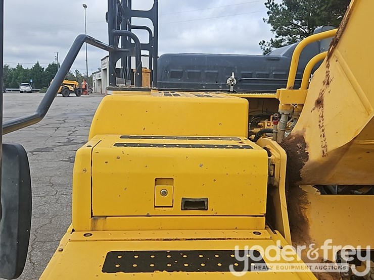 2018-komatsu-pc360-lc-11-image-32