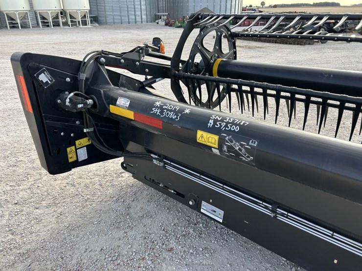 2019-mac-don-fd140-image-14