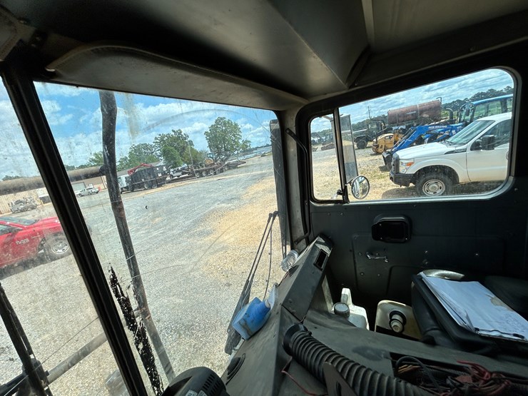 #9394-•-2007-mack-mr-mr600s-t/a-daycab-garbage-truck-vin:-1m2k189c07m036142-image-47