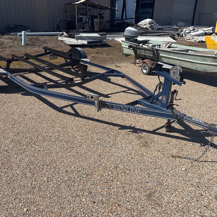 #24008 • ROADRUNNER CROWLINE | NO TITLE