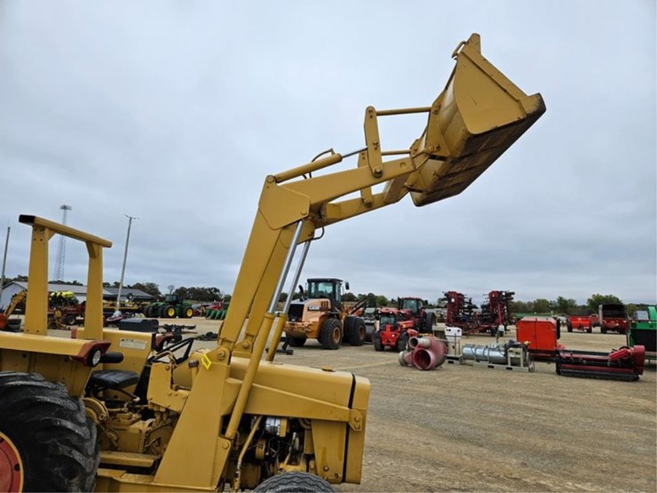 #3093-•-massey-ferguson-34a-tractor/loader-image-17