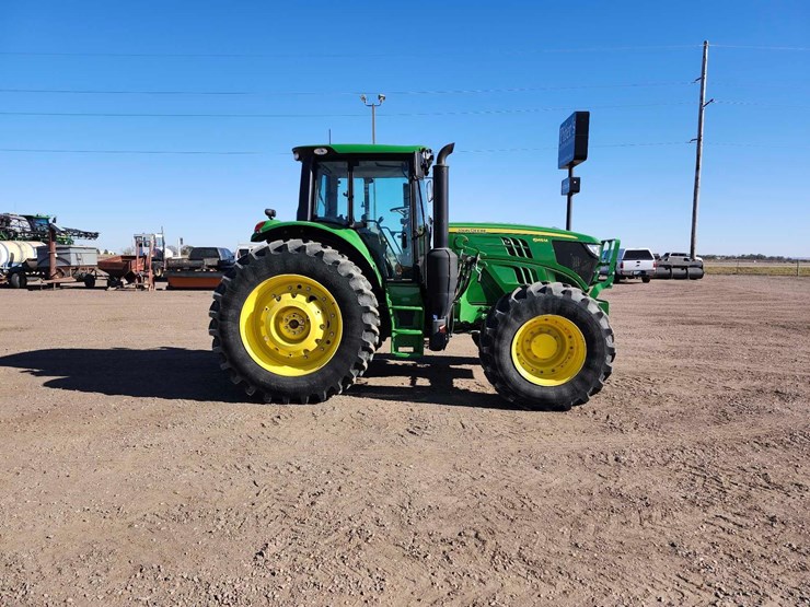 2023-john-deere-6145m-image-11