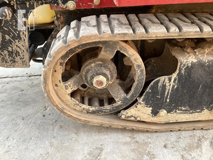 2023-toro-mbtx2500-image-11