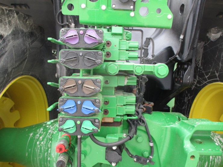 2017-john-deere-9570r-image-77