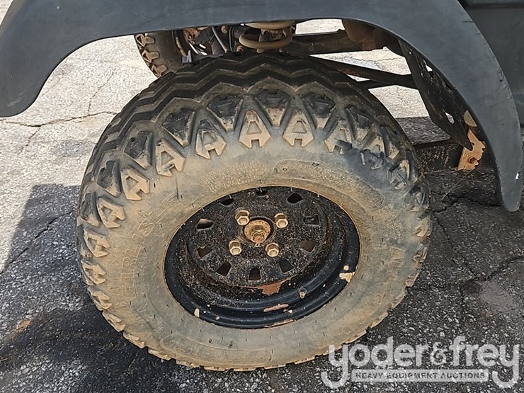 2018-club-car-carryall-1700-image-14