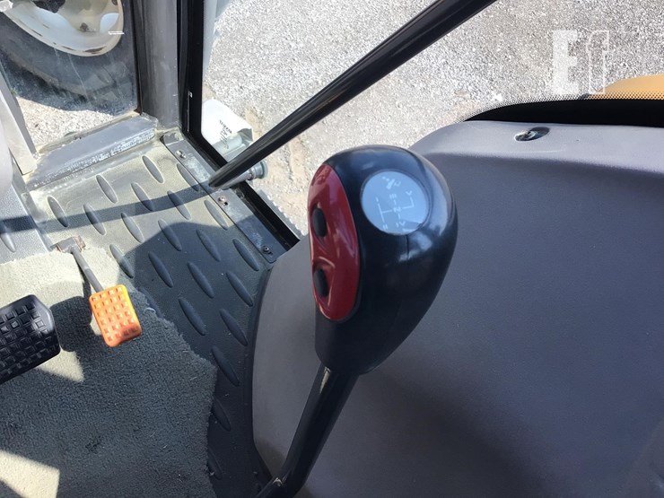 2001-renault-cergos-355-image-16