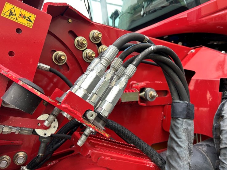 2019-case-ih-8250-image-113