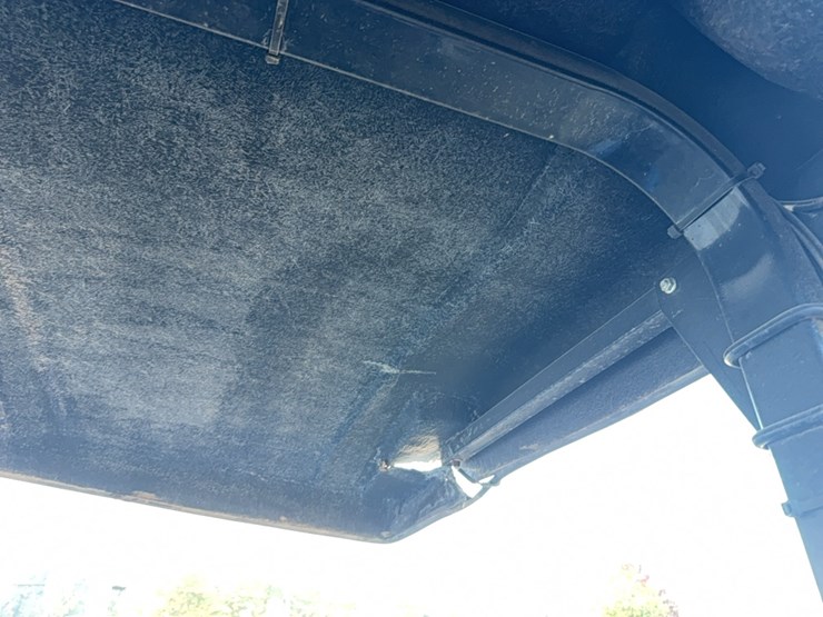 new-holland-boomer-30-image-33