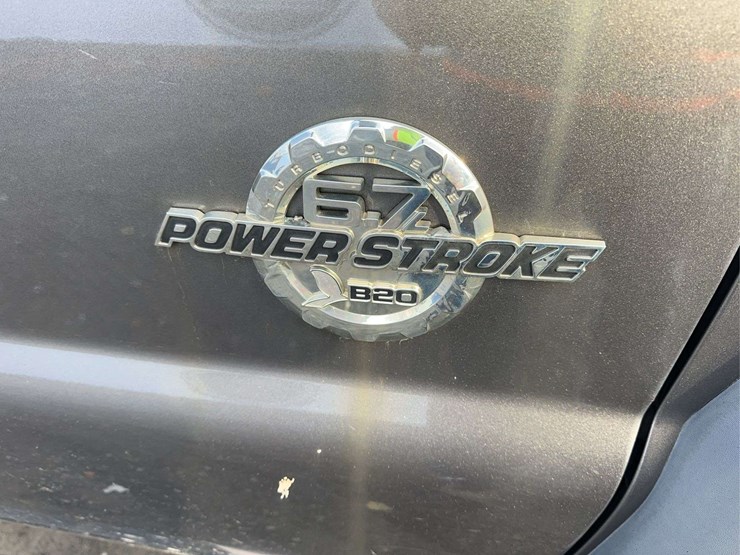2011-ford-f550-xl-image-13
