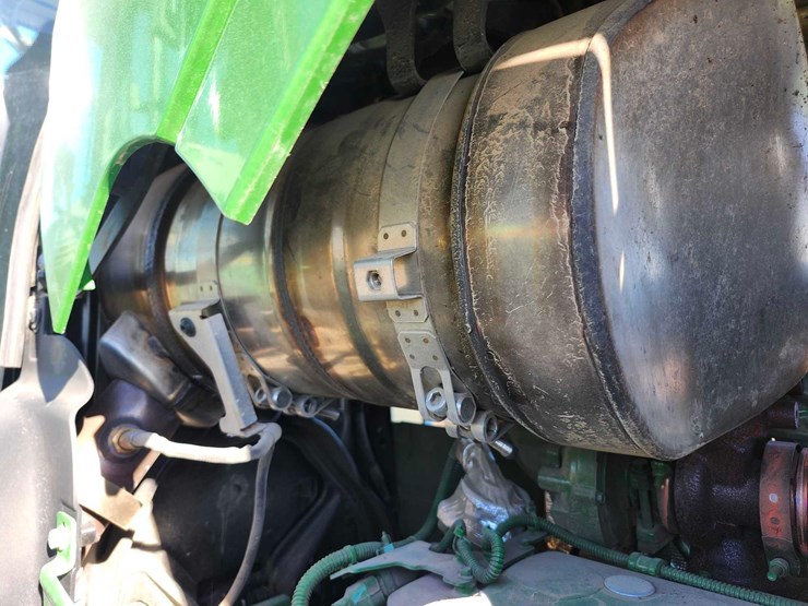 2023-john-deere-6145m-image-37