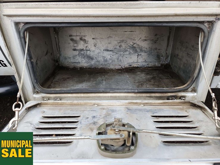 2015-ford-f450-image-17