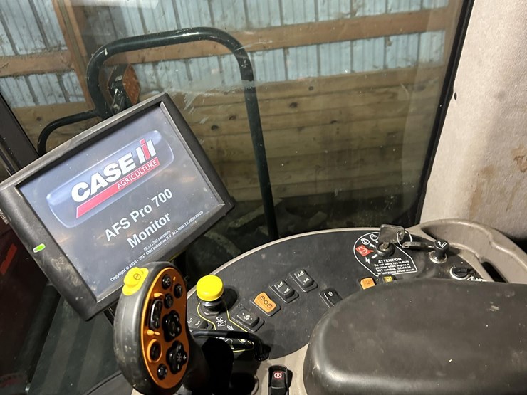 2018-case-ih-wd2504-image-21