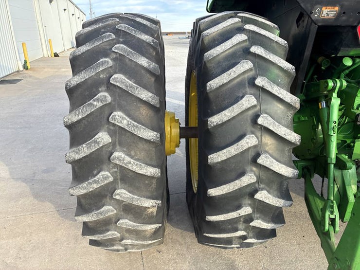 1994-john-deere-4560-image-56