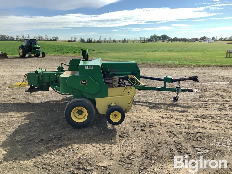 1992-john-deere-348-image-4