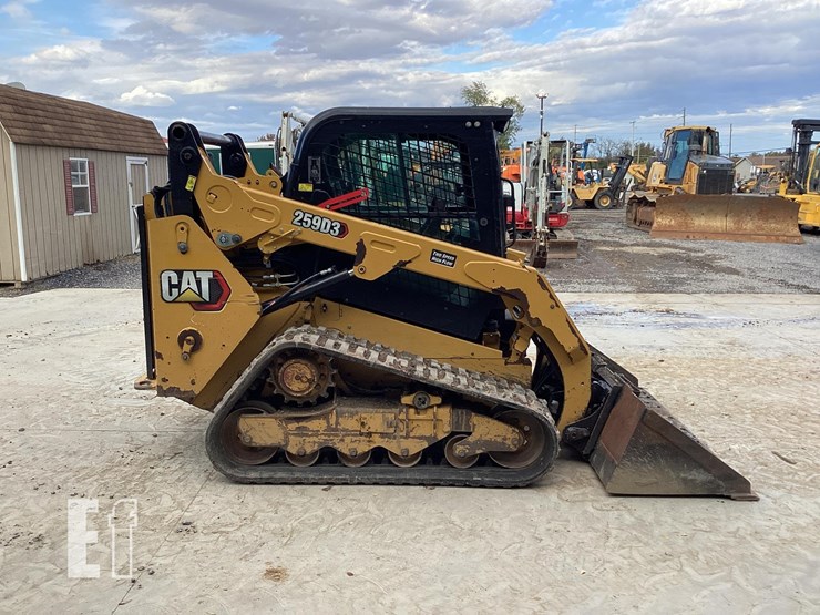 2020-caterpillar-259d3-image-5