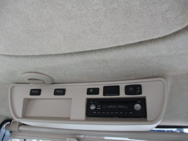 2017-john-deere-9570r-image-44