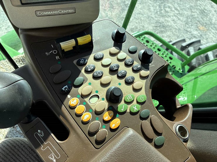 2009-john-deere-9770-sts-image-101
