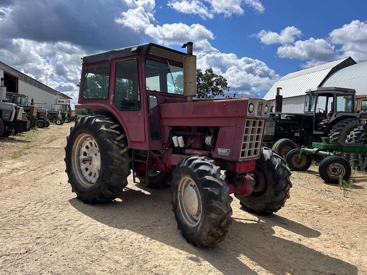 farmall-1066-hydro-image-9