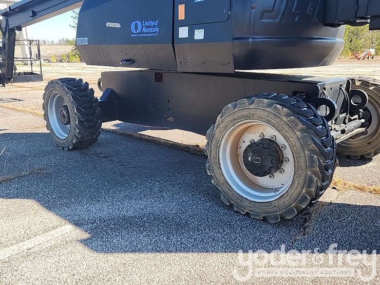 2014-jlg-800aj-image-13