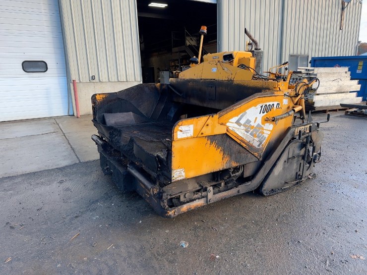 2006-leeboy-l1000t-tracked-asphalt-paver-image-1