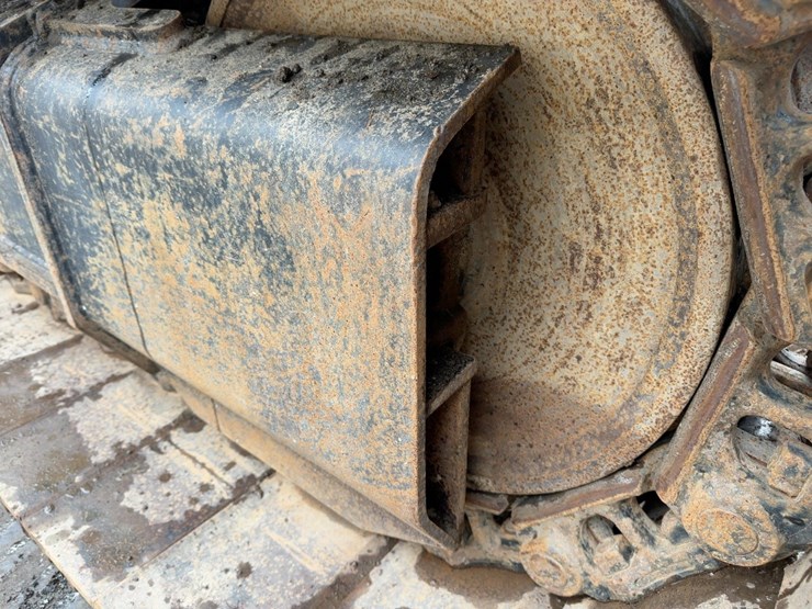 2004-caterpillar-330cl-hydraulic-excavator-image-19