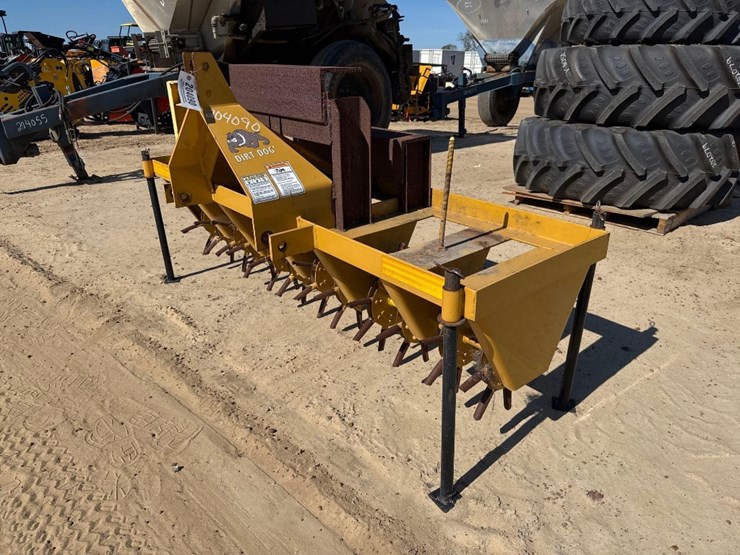 dirt-dog-mpg72-image-1